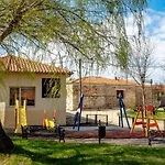 Casa Turistica Rivera Del Zurguen