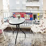 Holiday La Loma Apartment