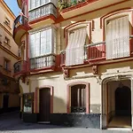 Casa Del COLECCIONISTA by Cadiz4Rentals