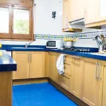 Hauzify I Villa Parc