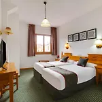 OYO Hostal La Posada