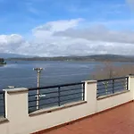 Apto. Con Terraza Y Vistas Al Mar