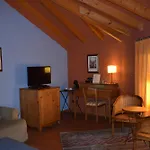 Hotel Sara De Ur