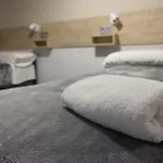 Deluxe Hostels & Suites Merida