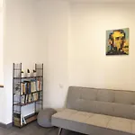 Casa De La Abuela En El Camino De Santiago A Finiesterre