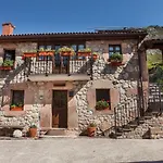 Apartamentos Rurales El Tio Pablo Picos De Europa Tresviso
