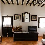 La Casa De Los Soportales