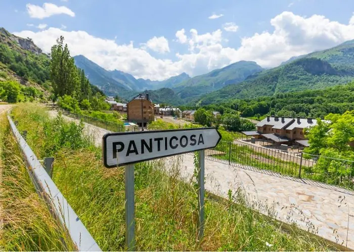 Pirineos360 - Partacua - Centro de Panticosa con garaje y trastero
