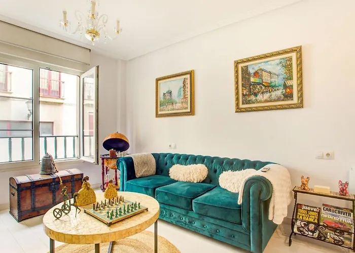 Charming Apartment in Gijón near Seabeach