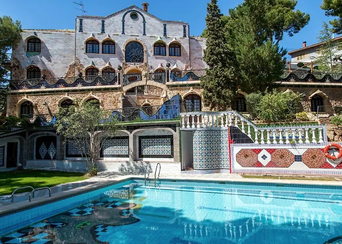 Apartamentos Gaudi Style