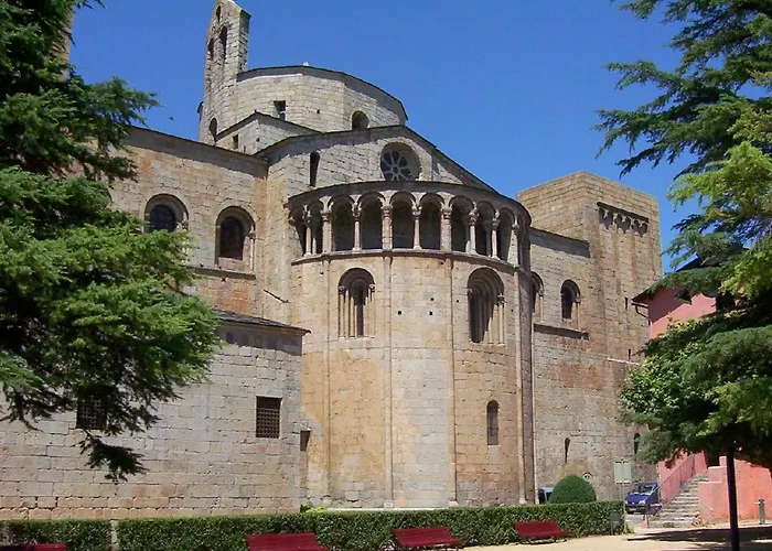Atic Panoramic A La Seu D\'Urgell