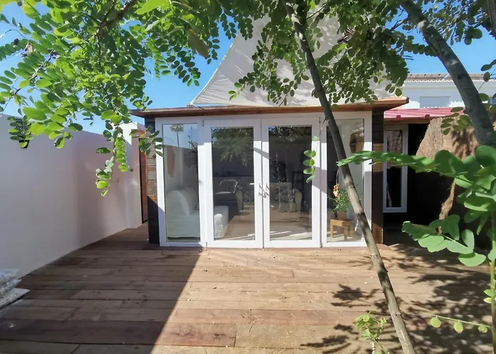 Casita Independiente Con Terraza