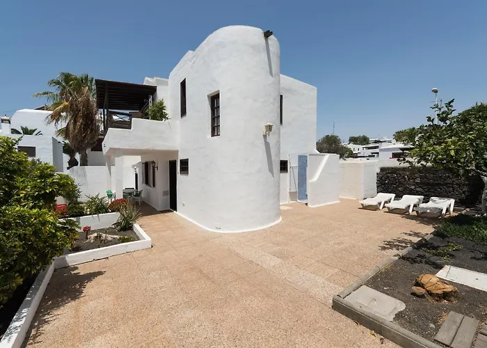 Awesome Solarium Villa in Puerto del Carmen Beach