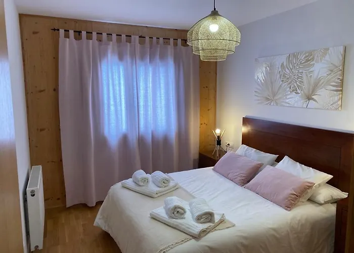 Fantastico Apartamento Con Jardin En Castiello De Jaca Vut Hu-20-007