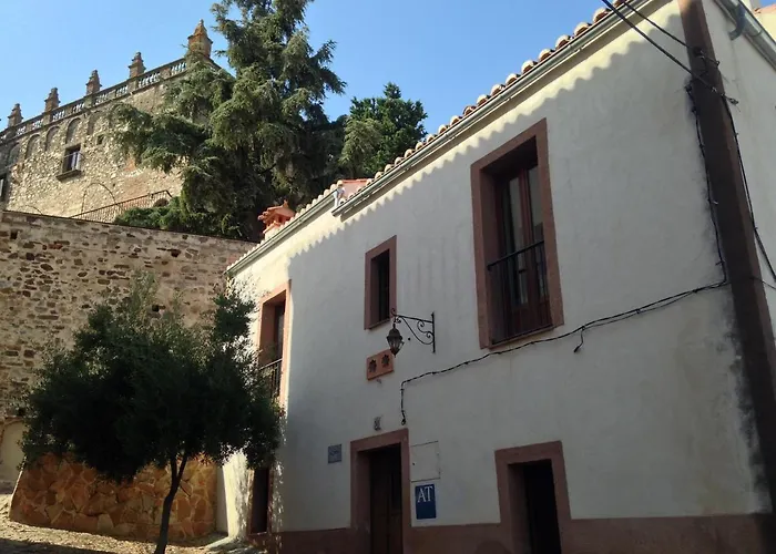 Casas de la Judería, judería vieja