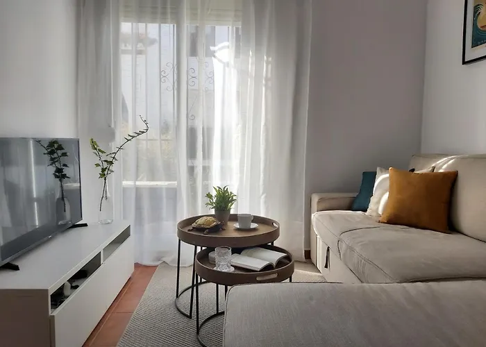 Benamara Gardens, Apartment With Pool, 100M From Beach Near Marbella & Estepona