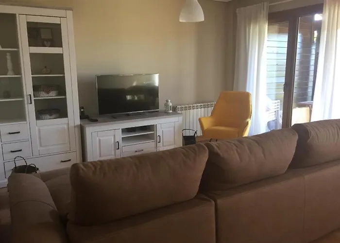 Precioso Adosado A 5 Minutos De La Playa De Mino