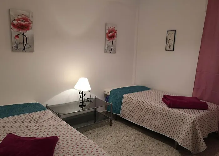 Habitacion Doble En Un Apartamento En Conil De La Frontera