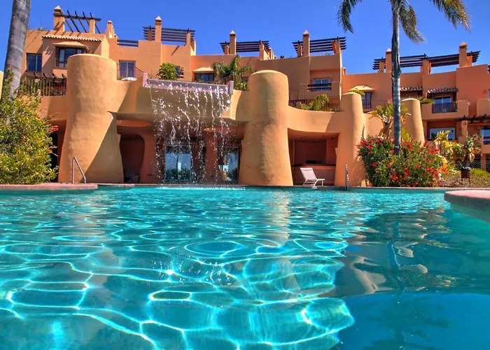 4 Bedroom Holiday Townhouse In Riviera Del Sol With Sea Views