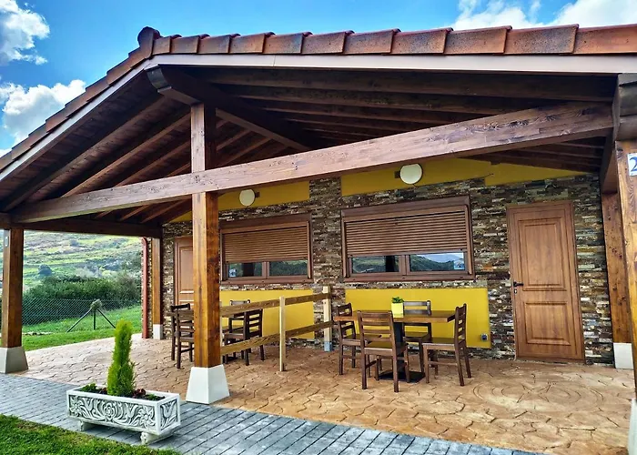 Apartamentos El Prau