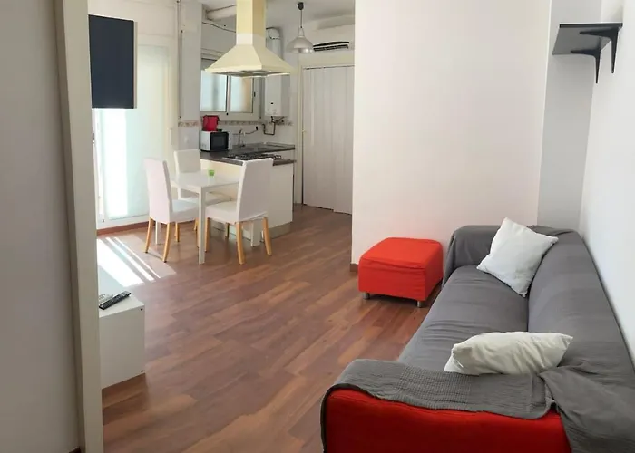 Apartamento con gran terraza cerca de la playa