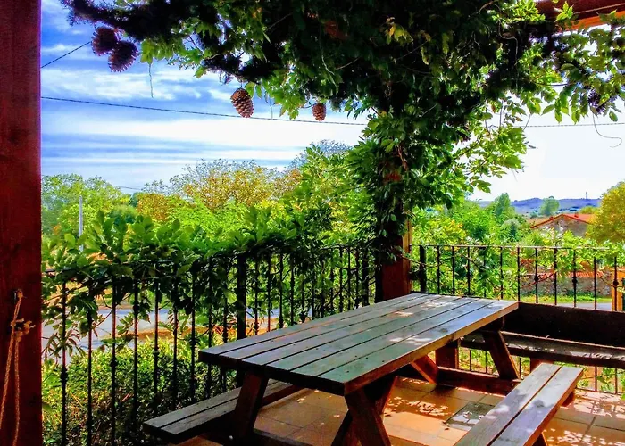 La Casita / Casa De Campo