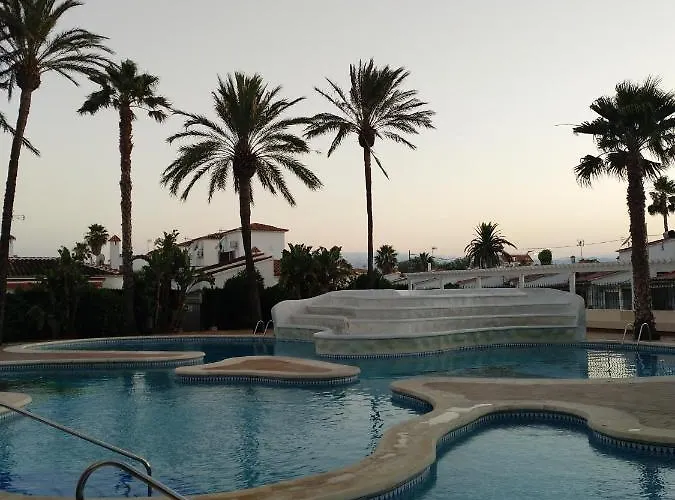 Apartamento Parchís con piscina