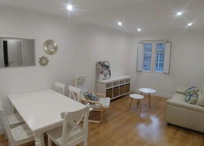 Cómodo apartamento en zona antigua