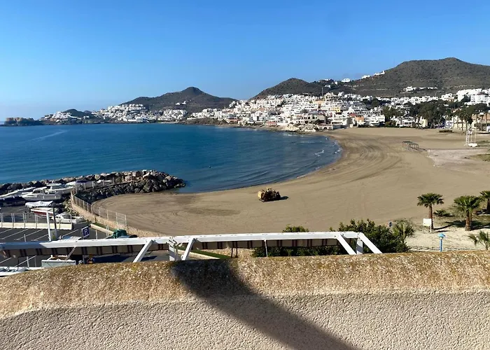 Apartamentos El Puerto