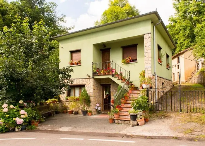 Casa Rural Les Cabañes