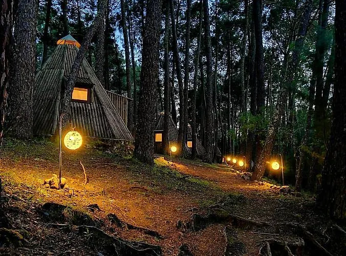 Glamping The Teepee