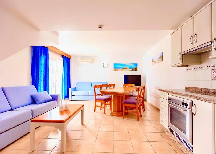 Appartamento Sa Varadero Su Tre Piani Con Cucina