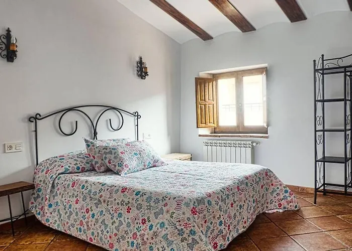 Casa Rural El Tranco Del Lobo