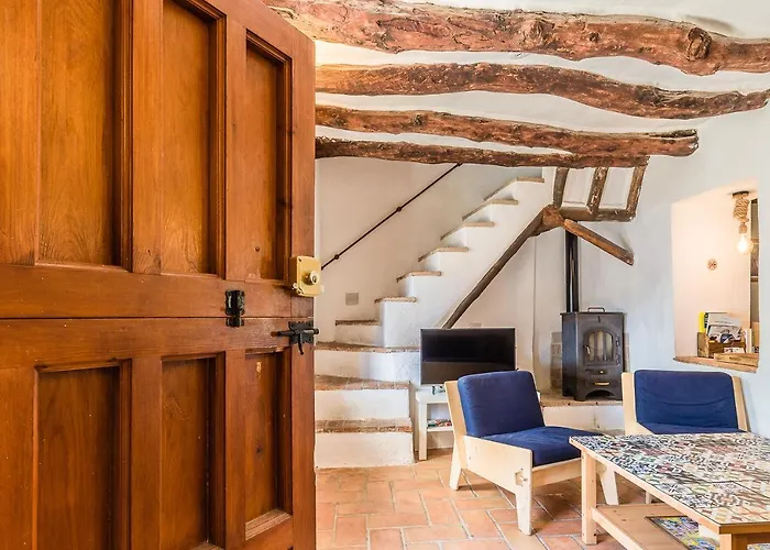 Casa Mundo - 16Th Century Traditional White Village House With Pool
