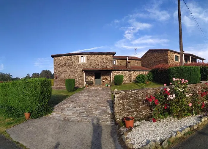 Casa O Castelo en Touro