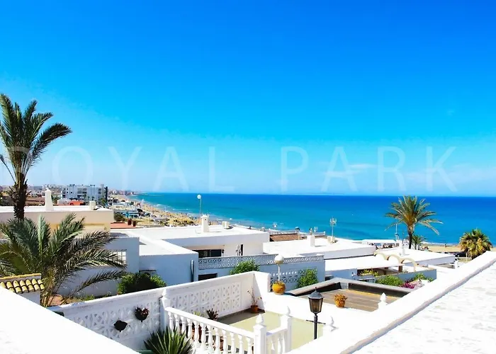 CASA junto Mar a 50 metros de la playa La Mate