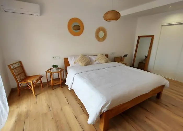 EL ALEMÁ I. Apartamento de diseño en Gandía.