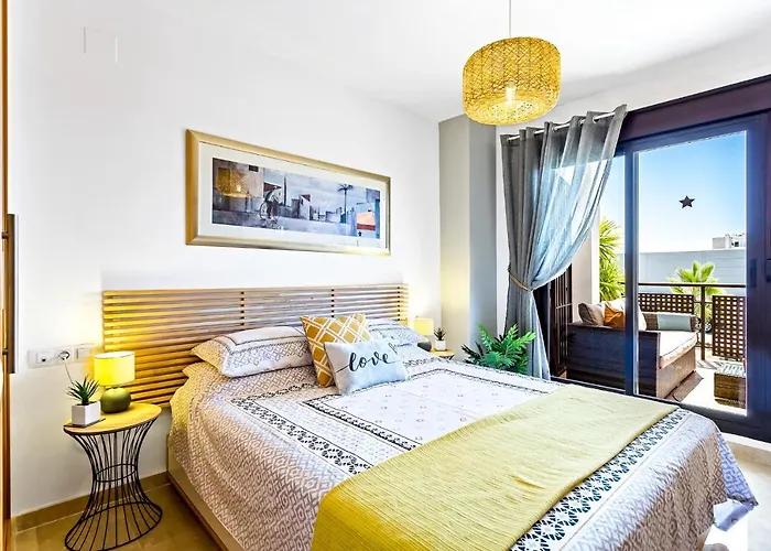La Cala Stylish One Bed Apartment