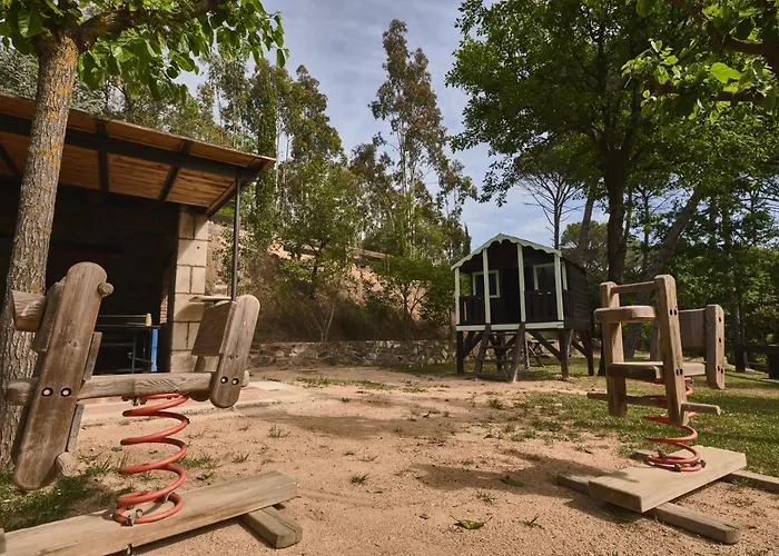 Masia Rural Can Salarichs