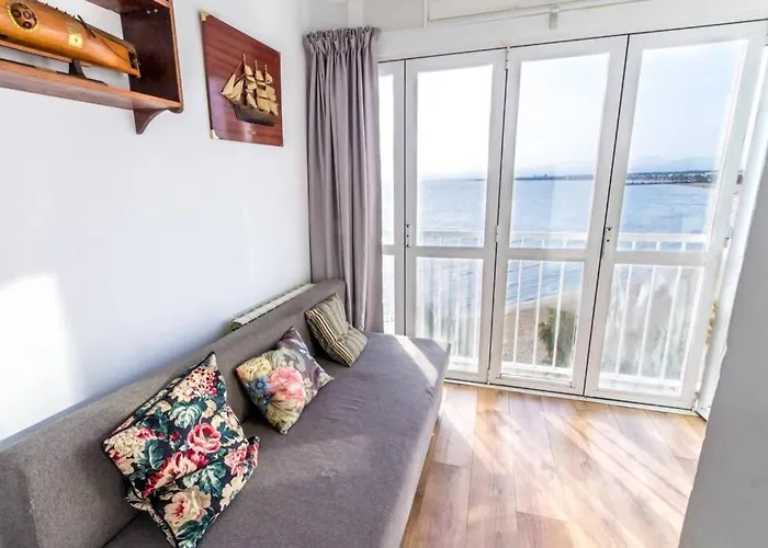 Primera Linea De Mar. Apartamento Turistico Salou