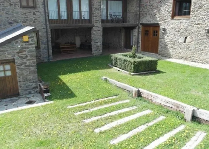 Cal Masover, Casa De Piedra Rehabilitada