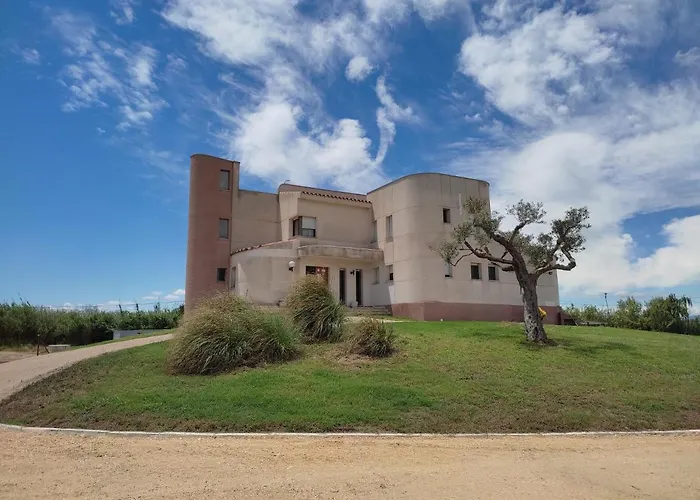 Villa De L\'Ebre