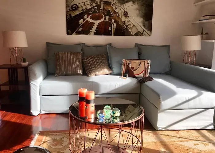 PISO ALGORTA+WIFI GRATIS+PARKING.Cerca de BILBAO.