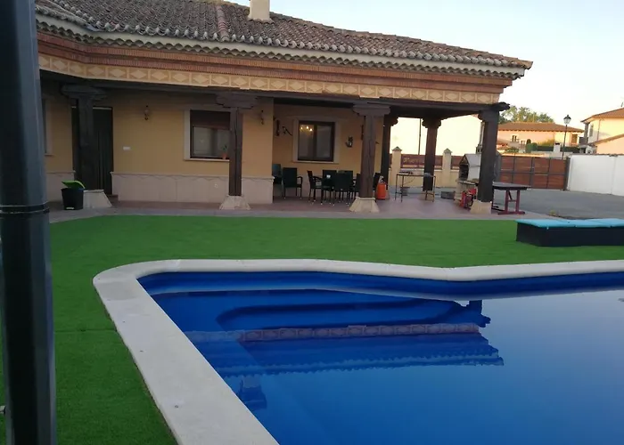 Villa Mimar De Pinares