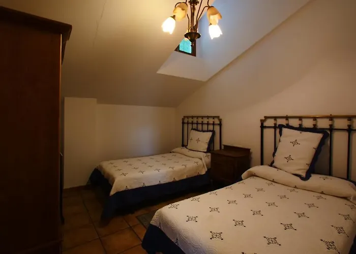 Casa Rural Plaza Vieja Saldana