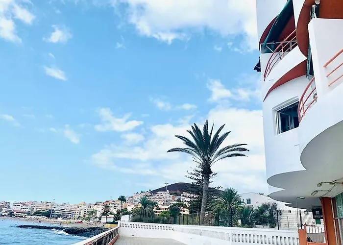 Theatre Box: Ocean Balcony & Stairs To The Sea