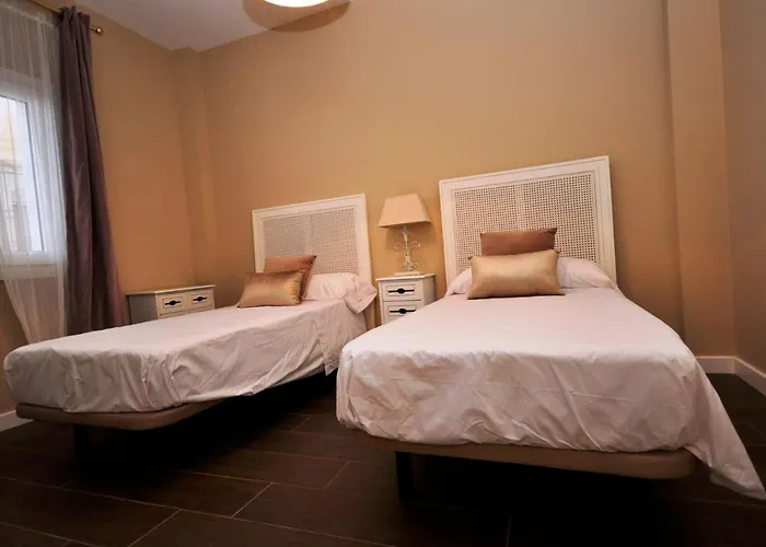 Apartamentos En Puerto Sherry Junto Al Mar, Solo Para Familias Y Parejas