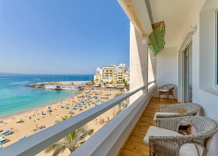 2 Bedrooms & Spectacular Views In Best Part Of Las Canteras