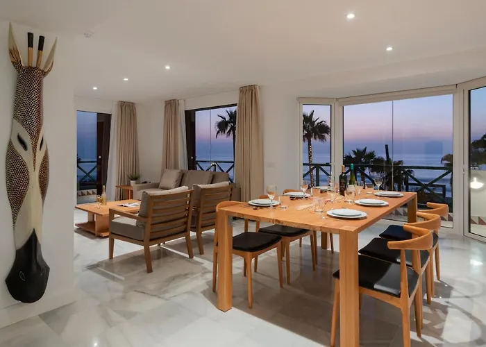Ocean Suites By Upper Luxury Housing - Parque Santiago
