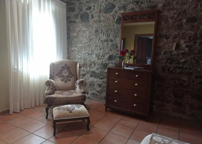 El Cuartel de Lugueros